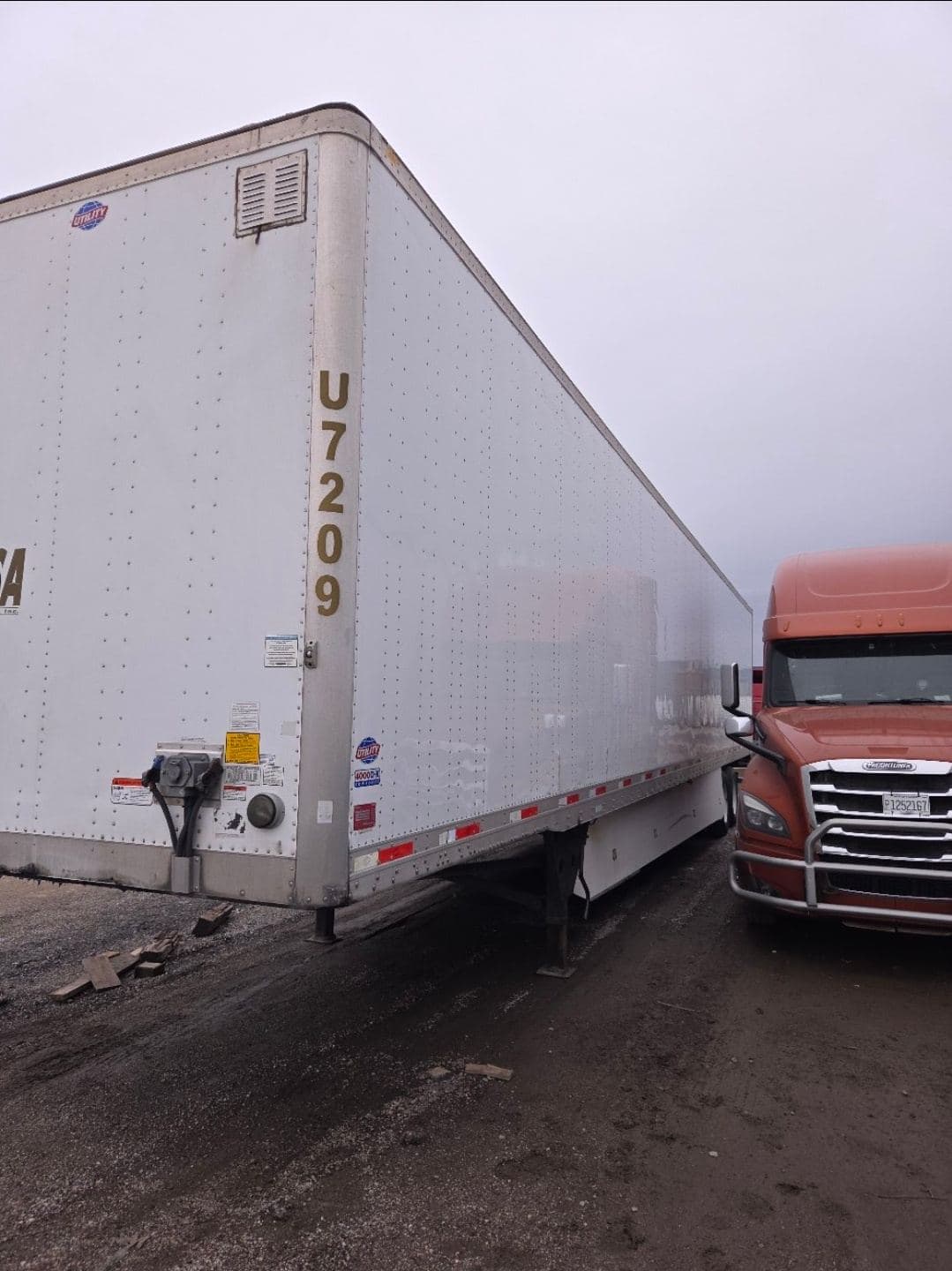 2018 Utility 53` Dry Van image 2
