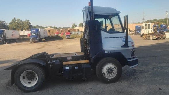 2019 KALMAR OTTAWA 4X2 image 2