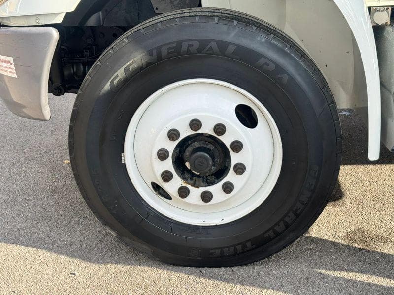 2020 International MV607 image 9