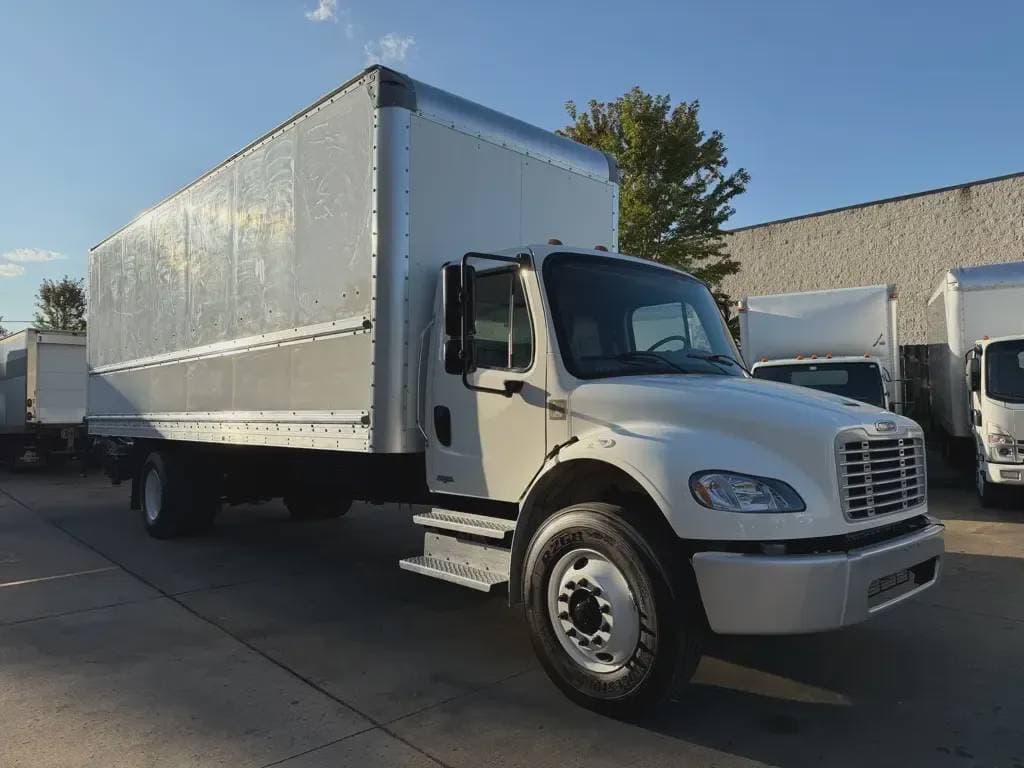 Used 2020 FREIGHTLINER Box Truck - Straight Truck, Moving Van, Expeditor-Hotshot - BUSINESS CLASS M2 106 For Sale image 2