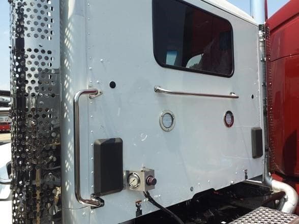 2026 Kenworth T880 image 7