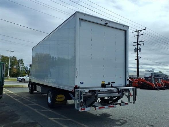 2025 Isuzu FTR image 5