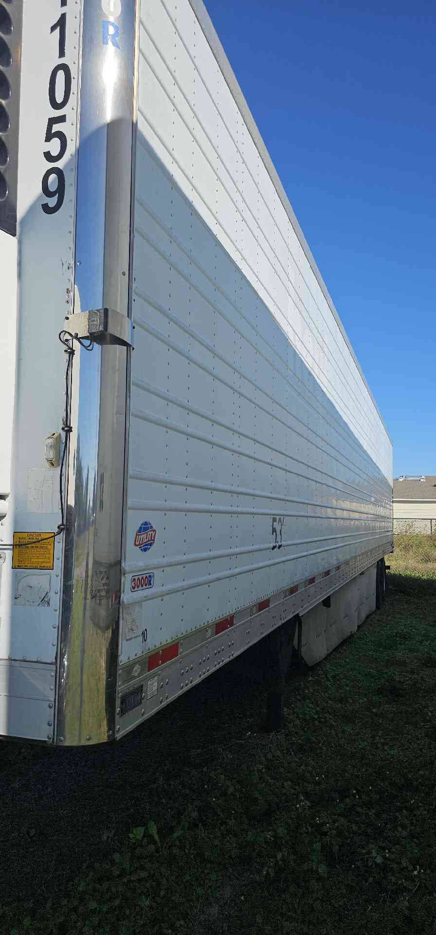 2011 Utility Reefer image 2