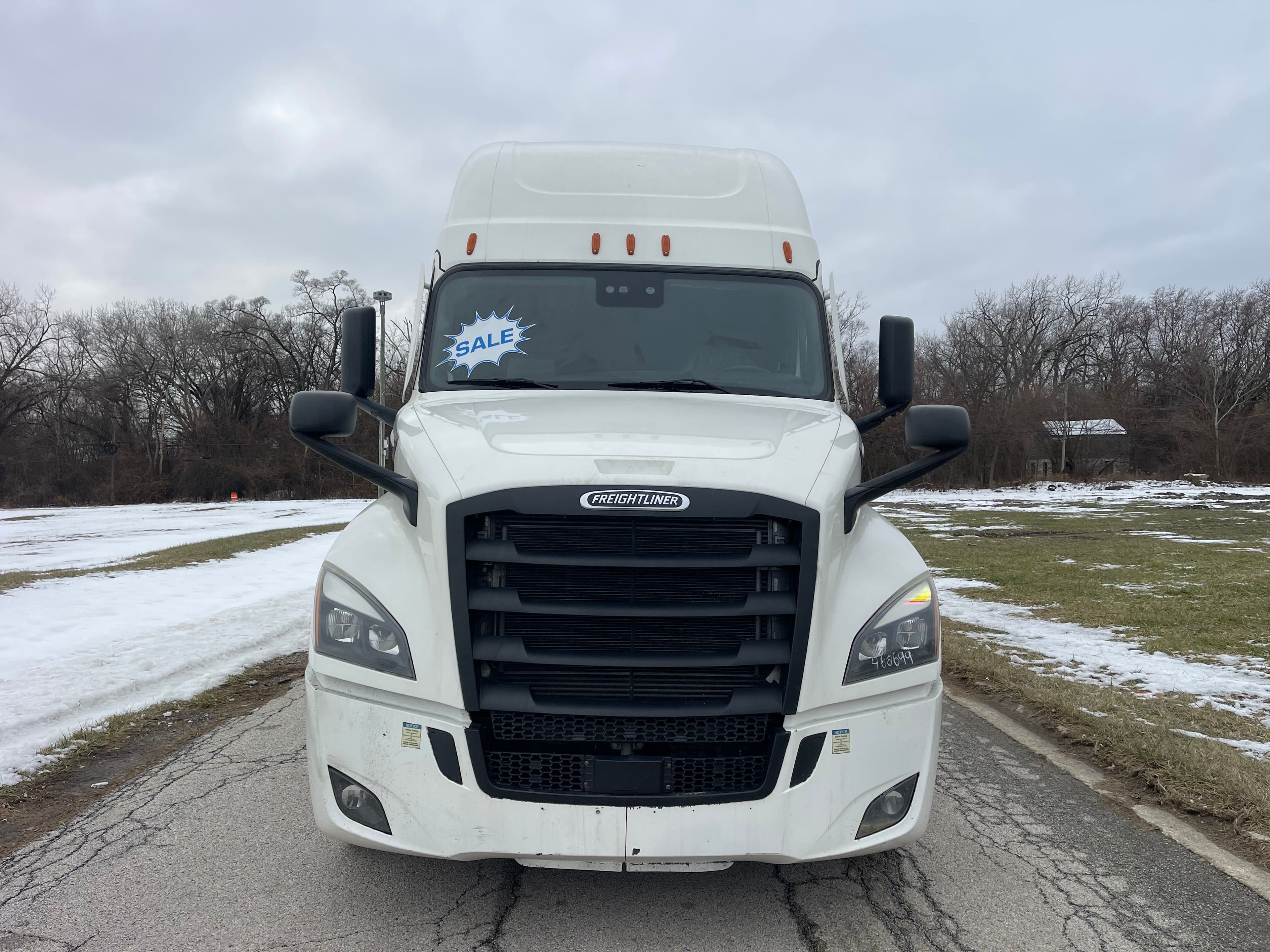 2022 Freightliner Cascadia 126 image 2