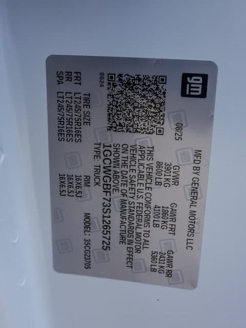 2025 Chevrolet Express 2500 Work Van Cargo image 21