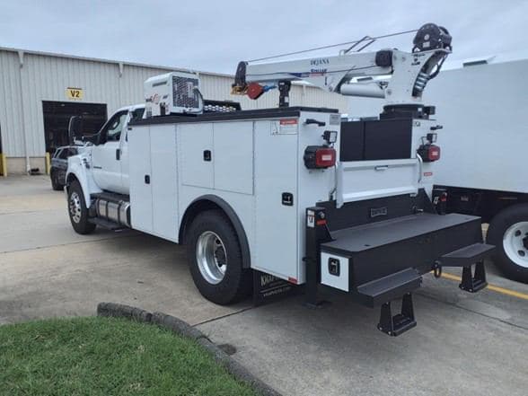 2025 Ford 4143D image 3