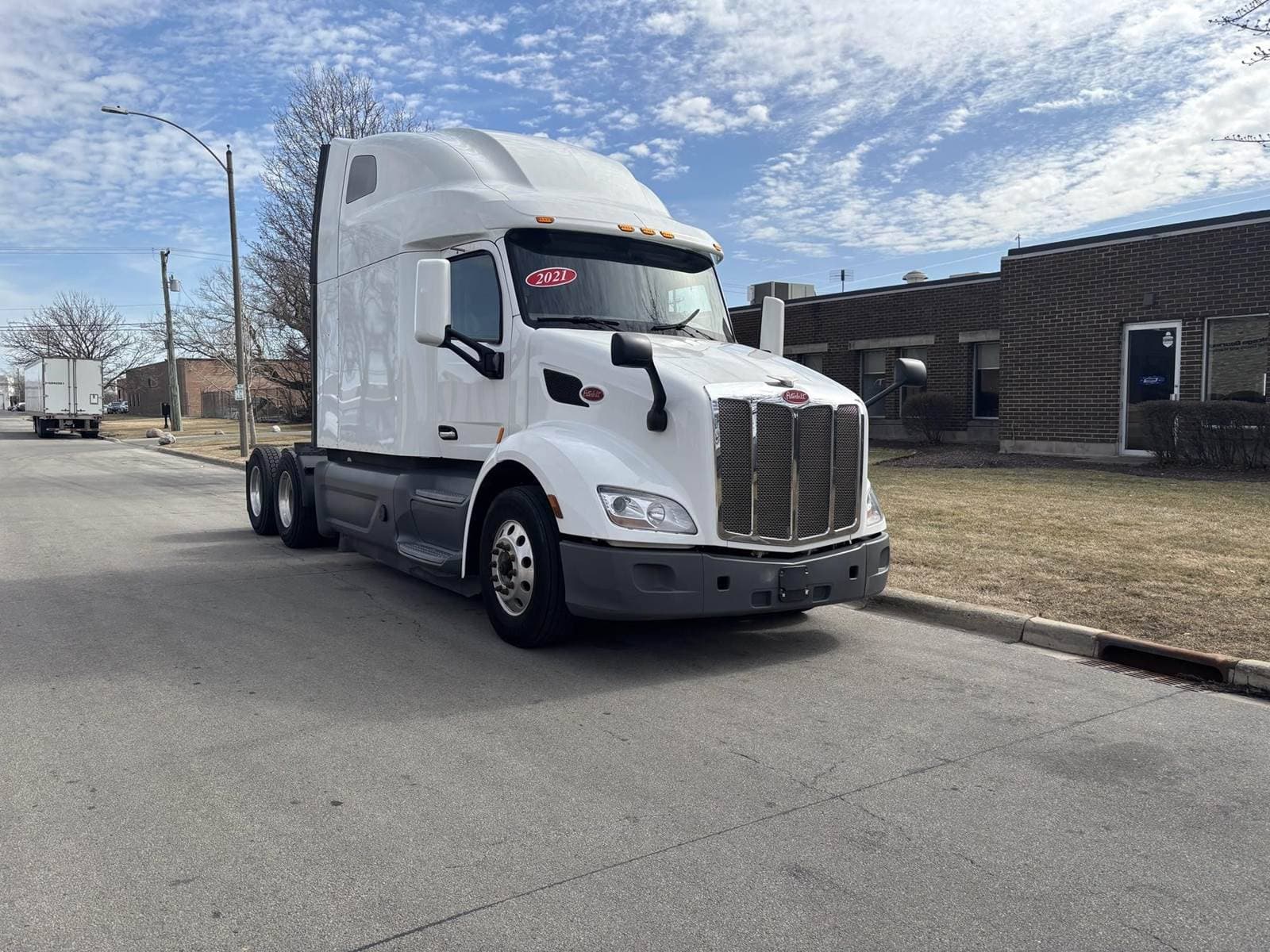 2021 Peterbilt 579 image 7