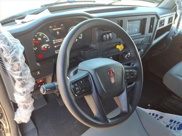 2026 Kenworth T280 image 12