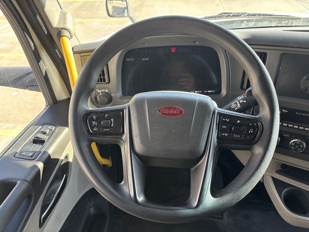 Used 2024 PETERBILT 579 image 12