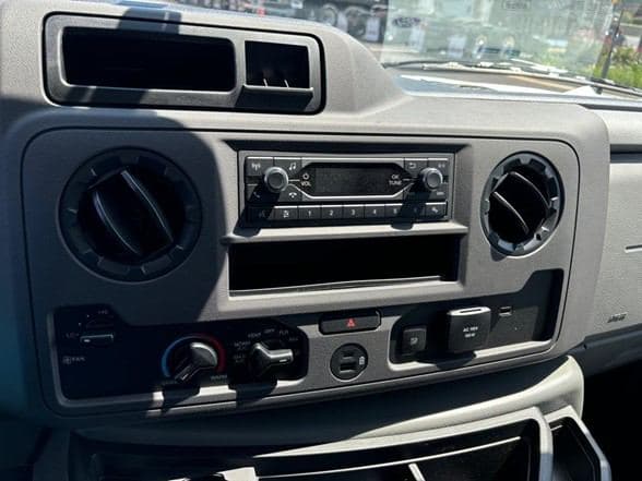 2025 Ford E350 image 11