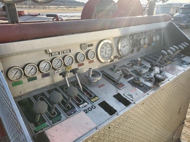 1994 HME 1871 SFO image 15