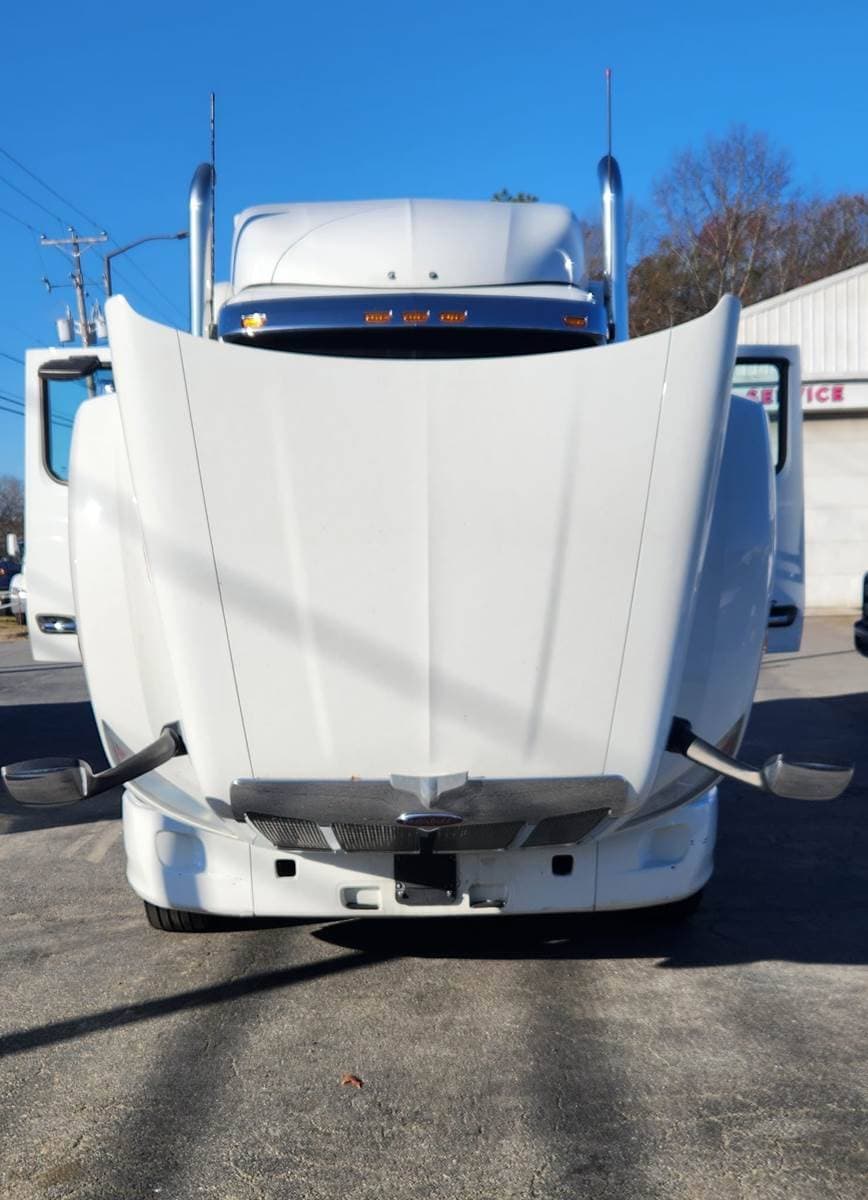 2014 Peterbilt 365 image 8