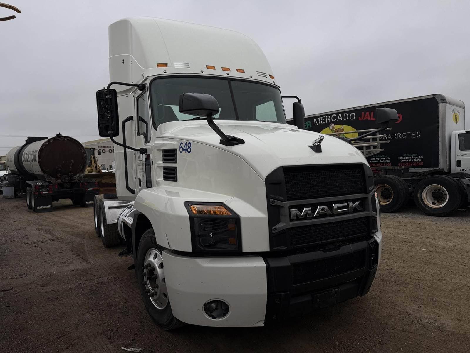 2019 Mack Anthem 64T Day Cab Truck - MP8 455HP, 12 Speed M Drive Amt image 2