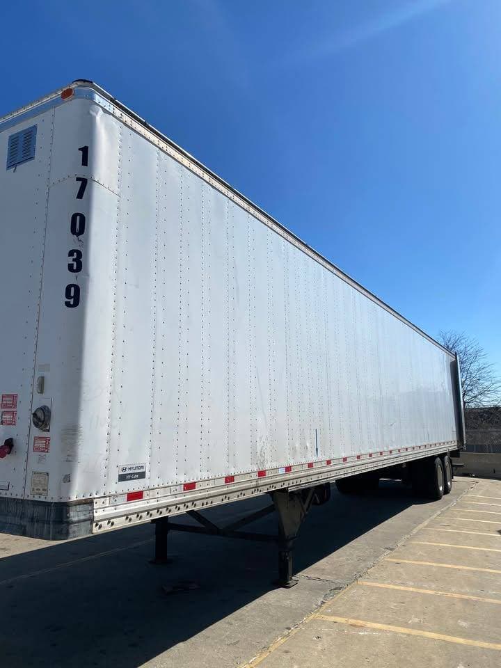 2018 Hyundai 1620 image 3