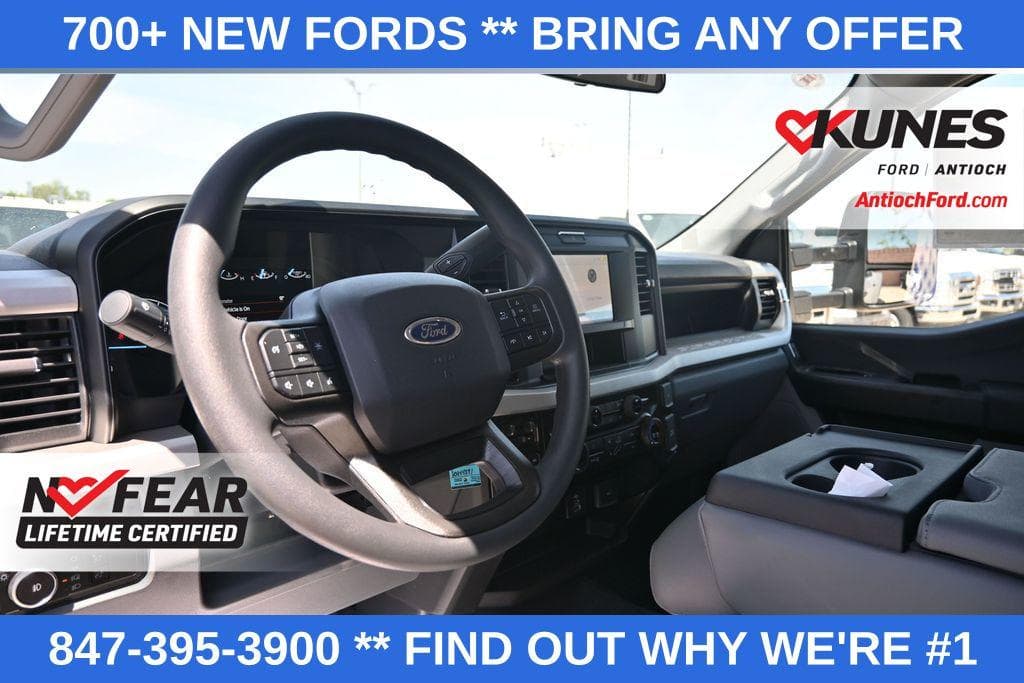 2026 Ford F-450SD XL DRW image 19