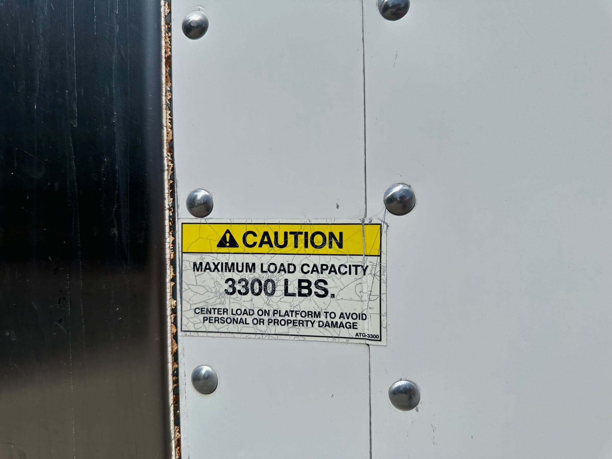 2016 Ford F-350 Reefer Box Truck with Liftgate image 14