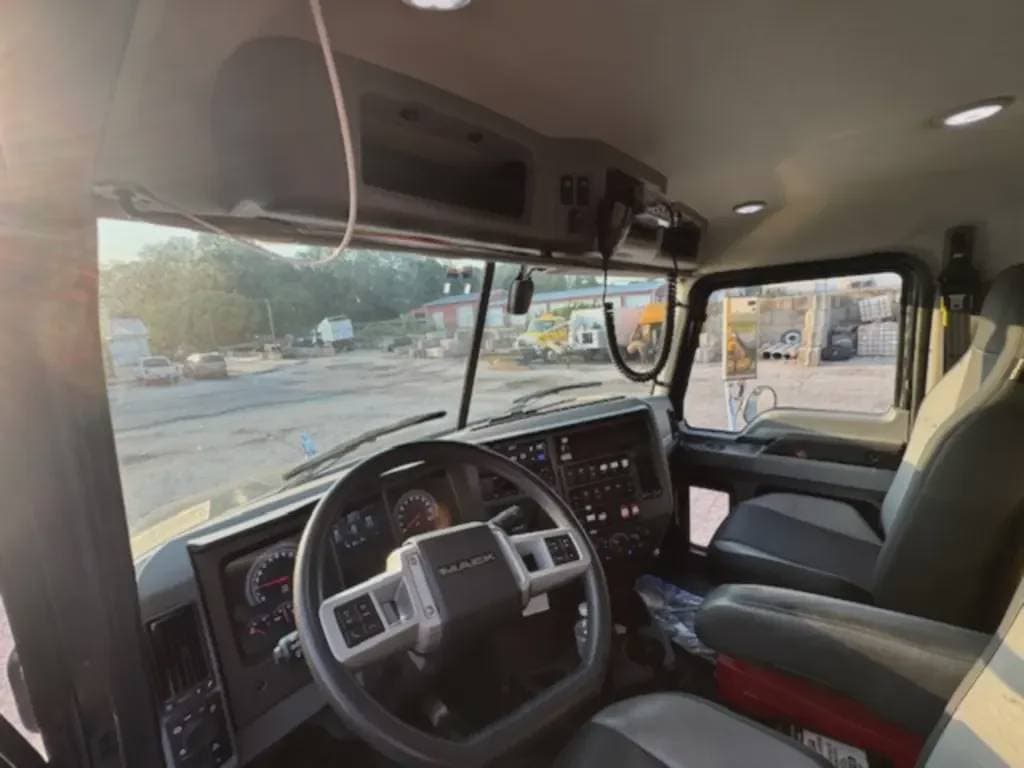 Used 2023 MACK Tractor, Western Hauler, Conventional - Sleeper Truck image 7