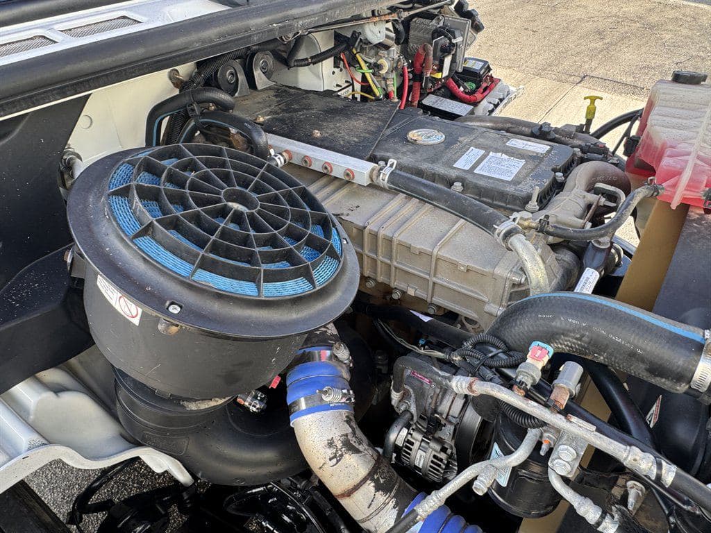 2015 Freightliner M2-112 image 52