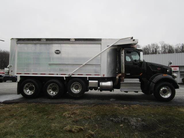 2019 Peterbilt 567 image 4