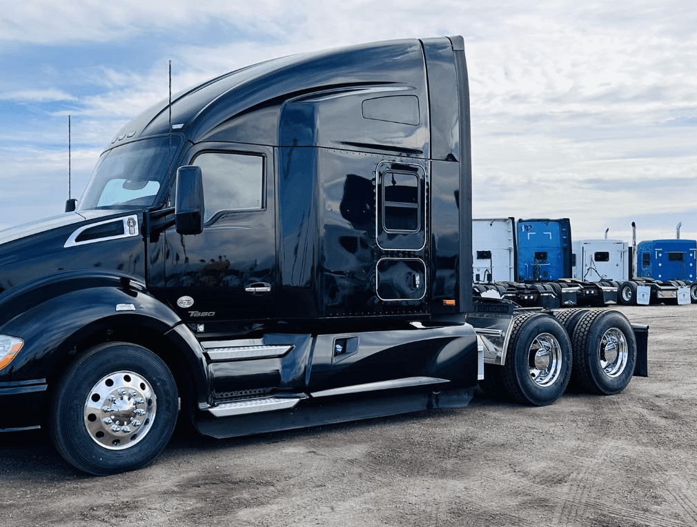 2020 Kenworth T680 image 2