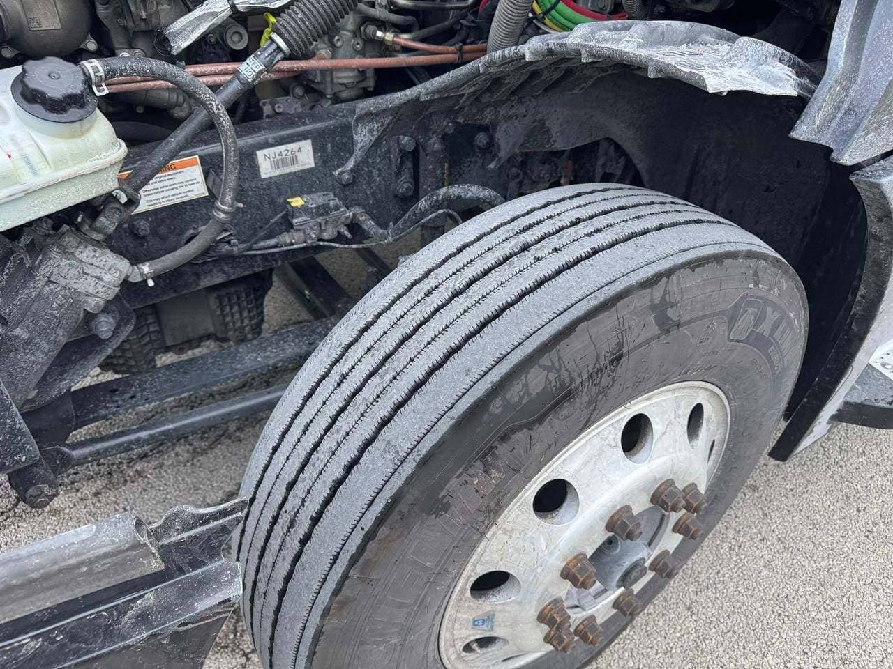 2022 Freightliner Cascadia image 11