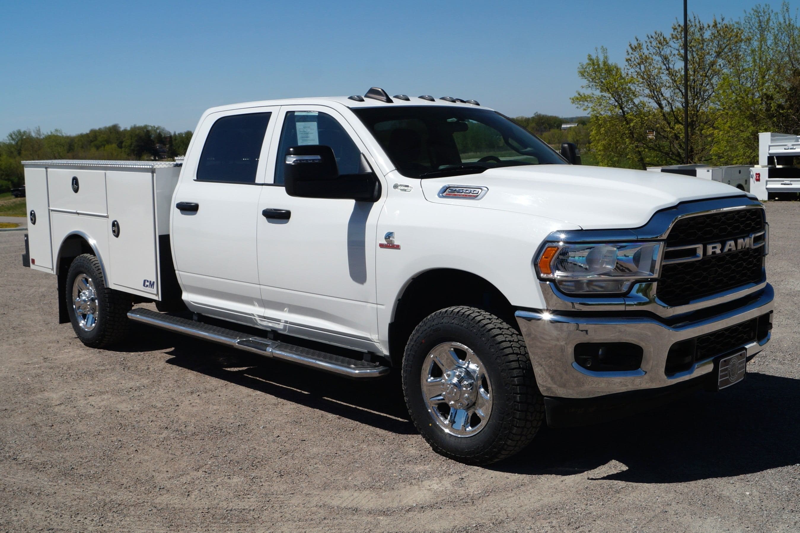 2024 RAM 2500 Tradesman - Service Utility Truck - 4WD 6.7L I6 Cummins image 2