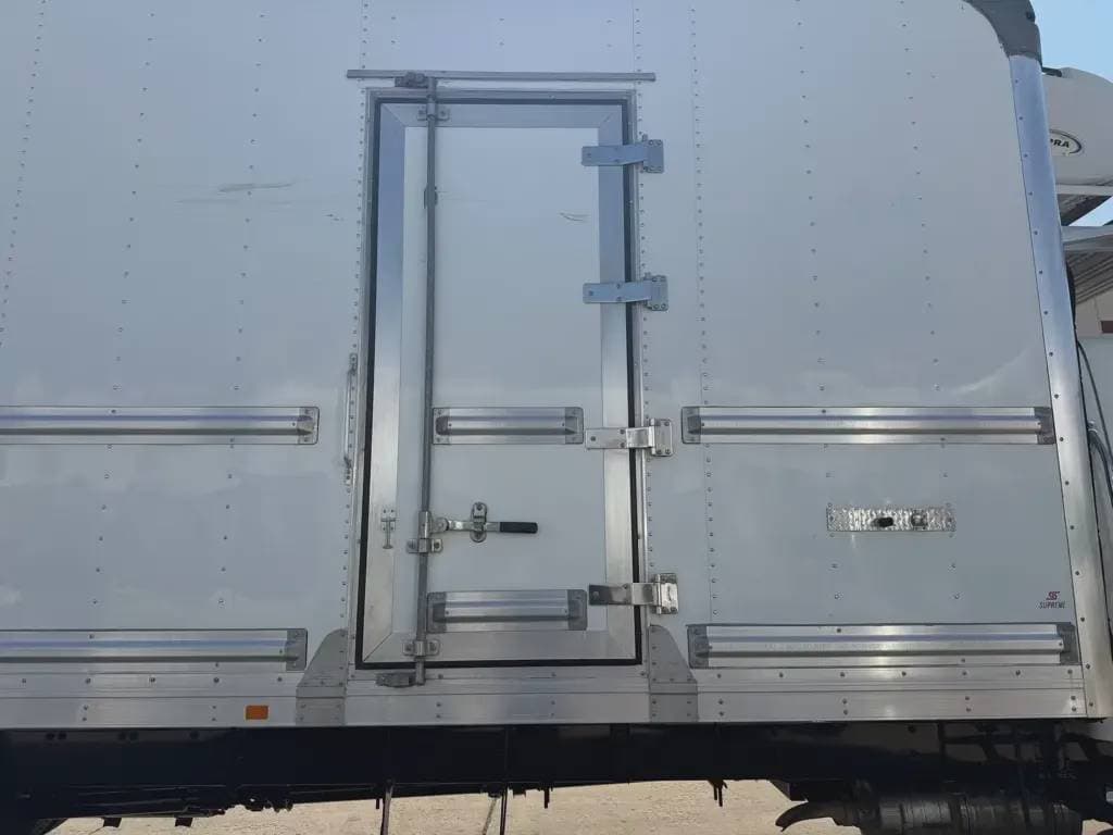 Used 2019 FREIGHTLINER Reefer/Refrigerated Truck - Food Truck, Box Truck - Straight Truck - BUSINESS CLASS M2 106 image 5