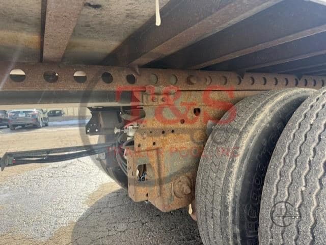 2017 HYUNDAI 48300 image 12
