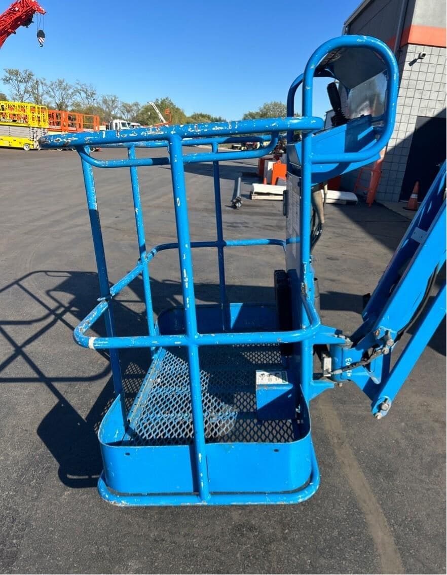 2011 GENIE Z34/22BI PL8190 image 11
