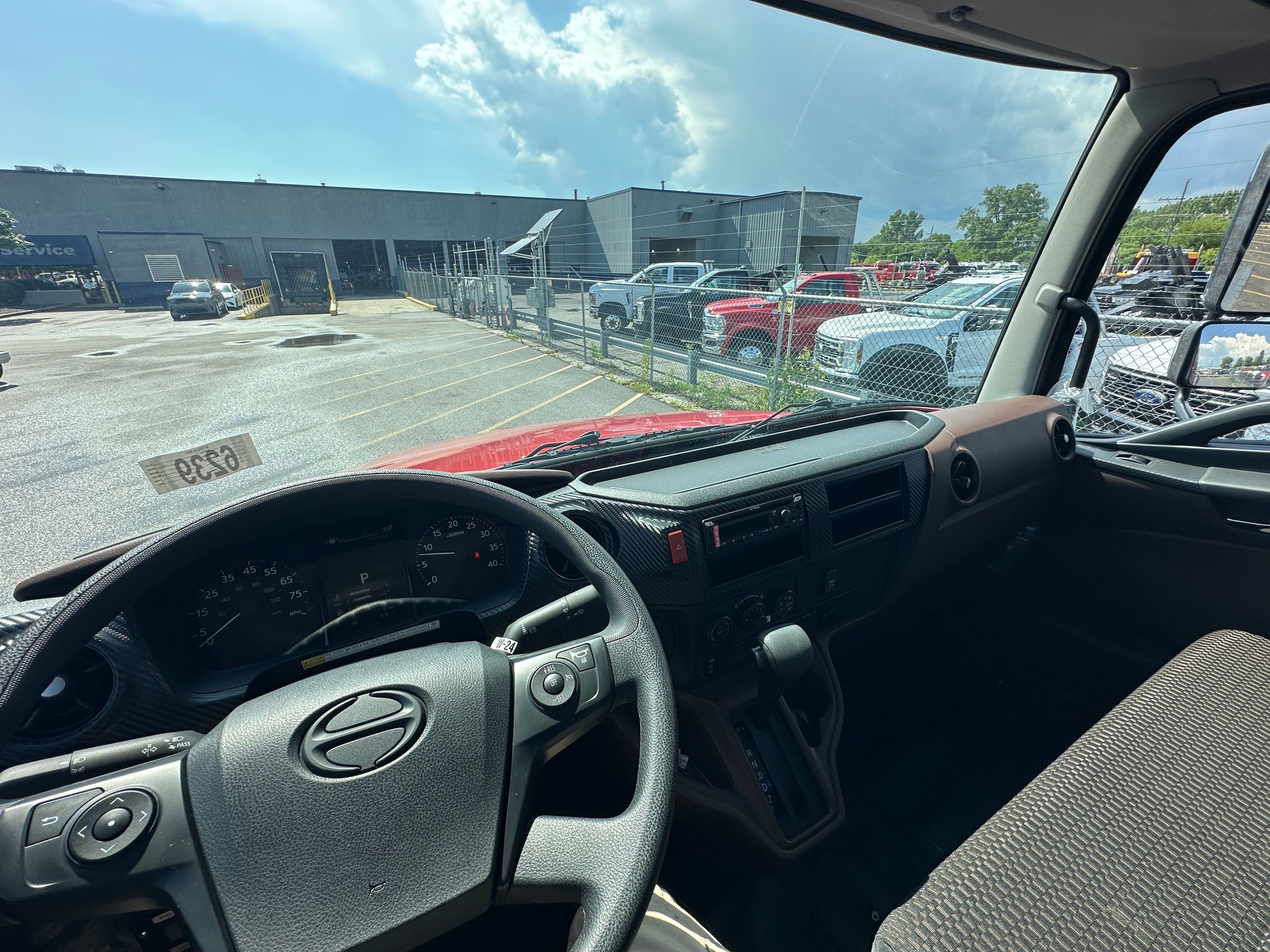 2025 Hino L6 WITH A CENTURY 21.5' STEEL CARRIER  (SK#: 6239C) image 16