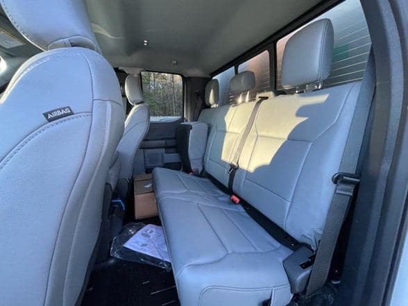 2025 Ford F350 image 28