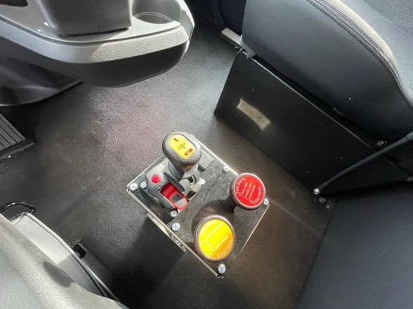 2025 Kenworth T880 image 10