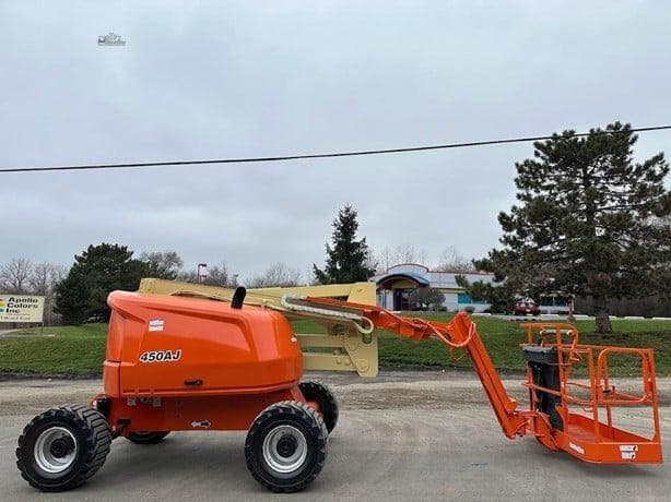 2016 JLG 450AJ image 2