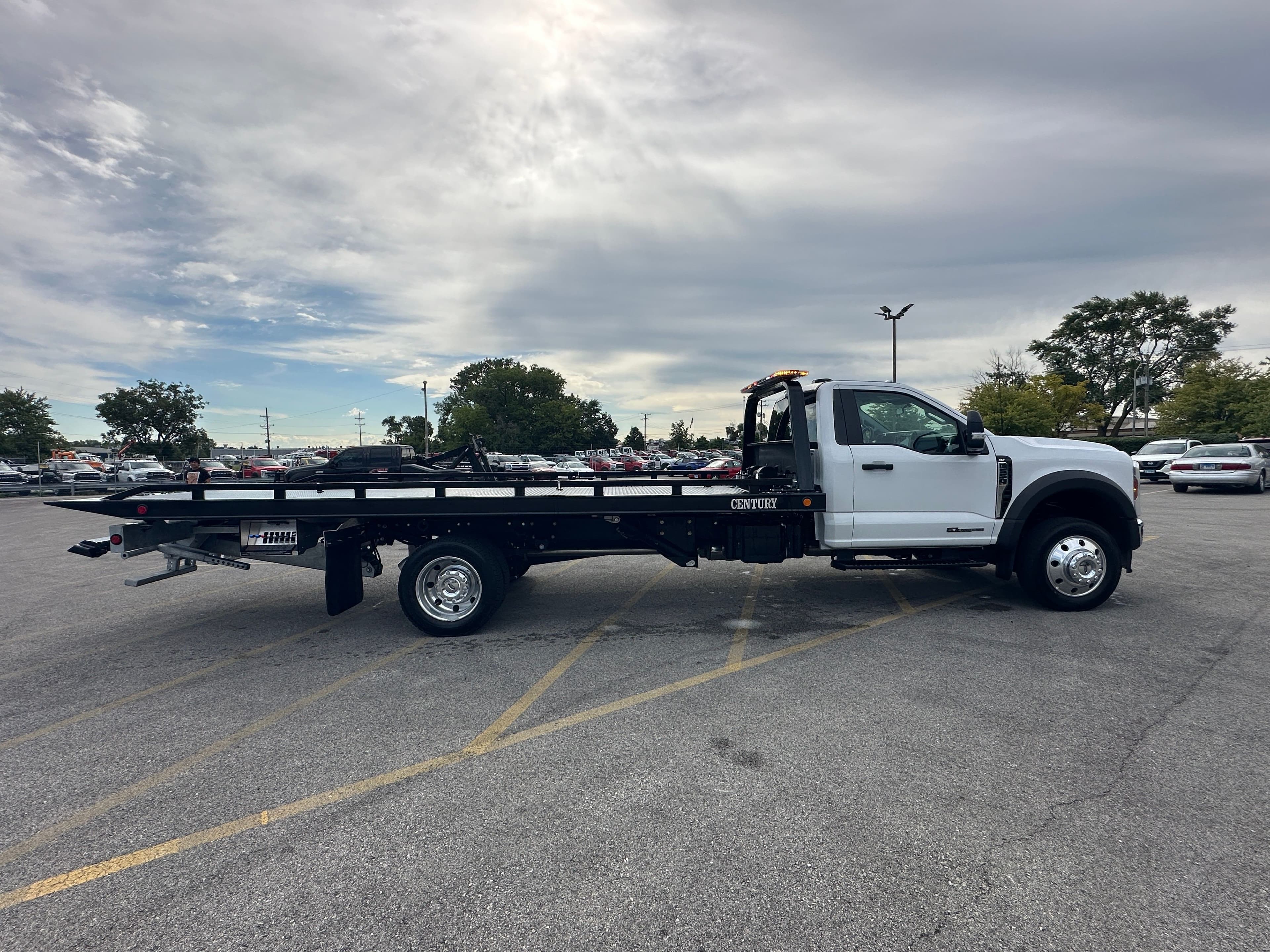 2024 Ford F-550 F Series Super Duty XLT WITH A 19.5' CENTURY STEEL  (SK#: 6154C) image 7