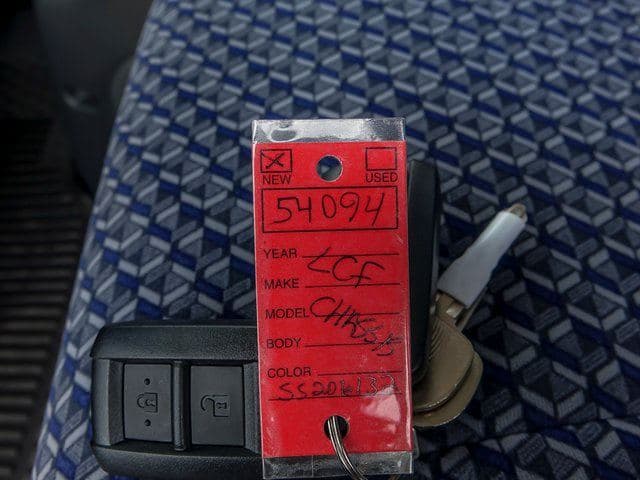 2025 Chevrolet 4500 HG LCF Gas Work Truck 176" Wheelbase Cab Chassis image 16