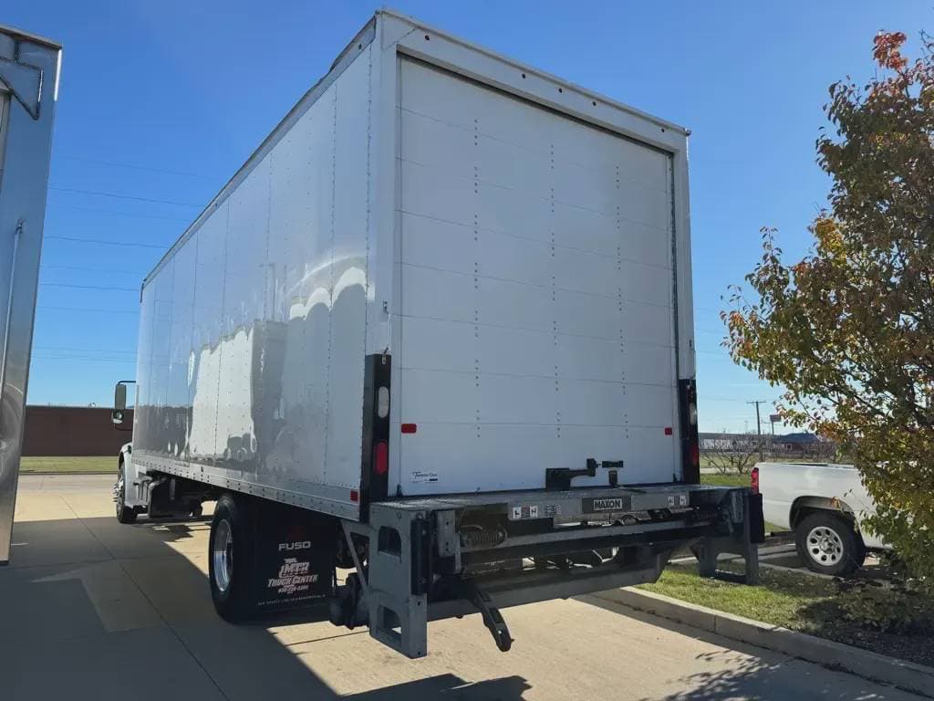 Used 2022 FREIGHTLINER Box Truck - Straight Truck, Moving Van, Expeditor-Hotshot BUSINESS CLASS M2 106 For Sale image 3