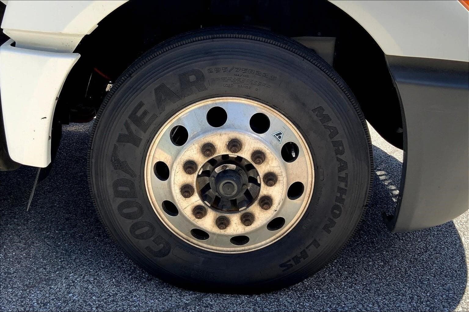 Used 2020 INTERNATIONAL Conventional - Day Cab - LT image 13