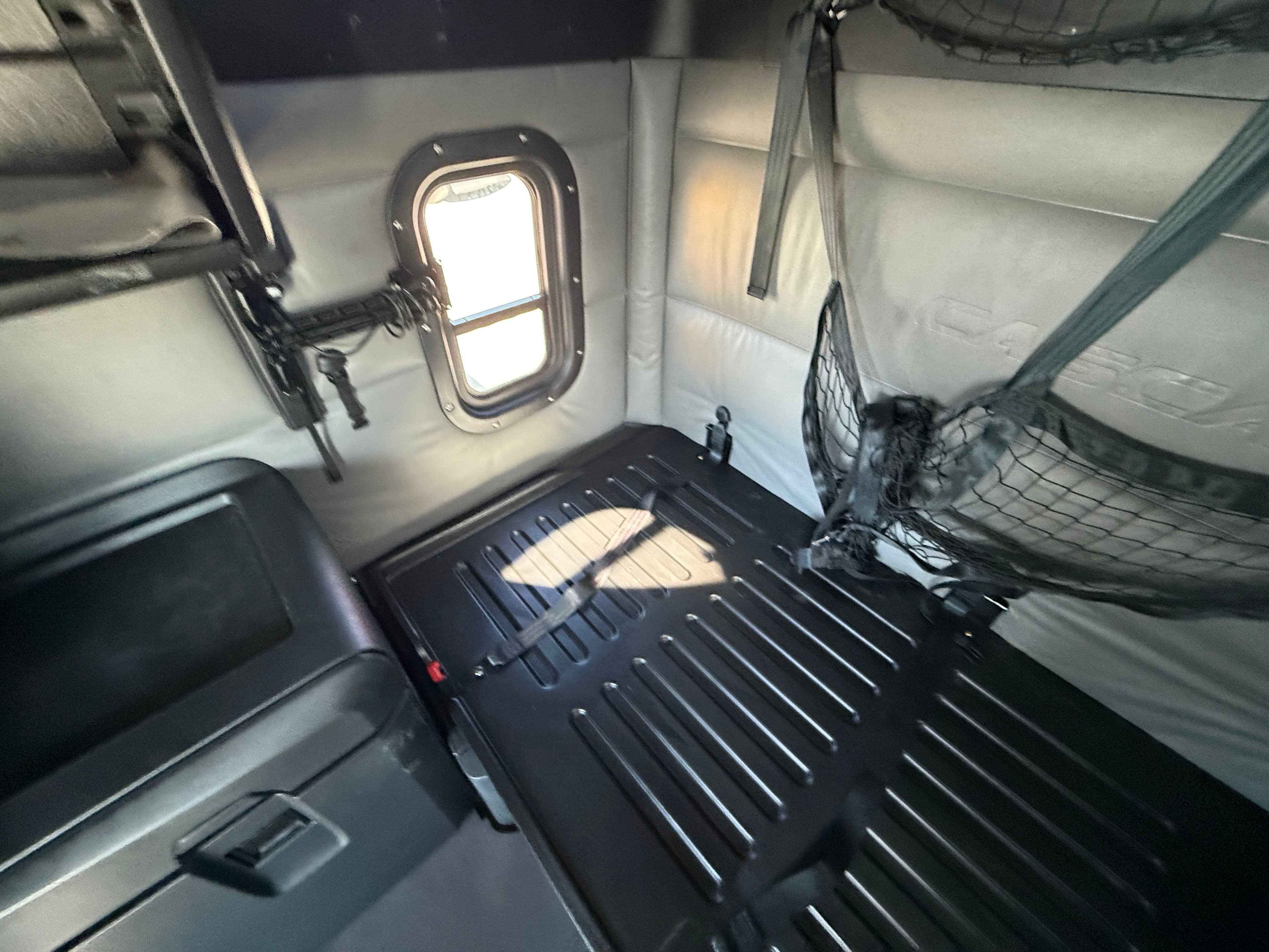 2022 Freightliner Cascadia 126 image 18