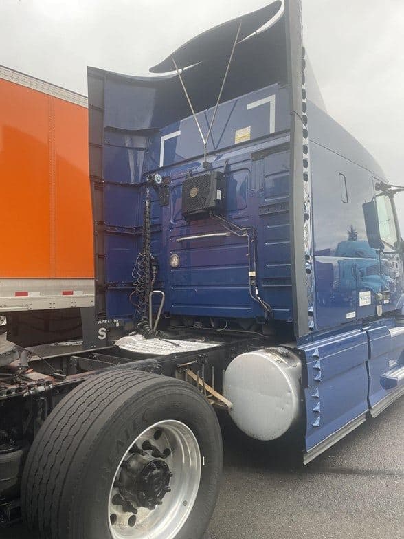 2021 Volvo VNR64T660 image 5