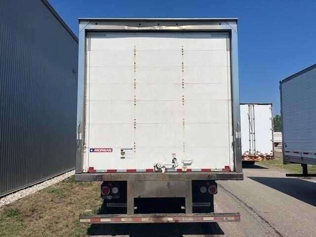 2021 Freightliner M2 image 4