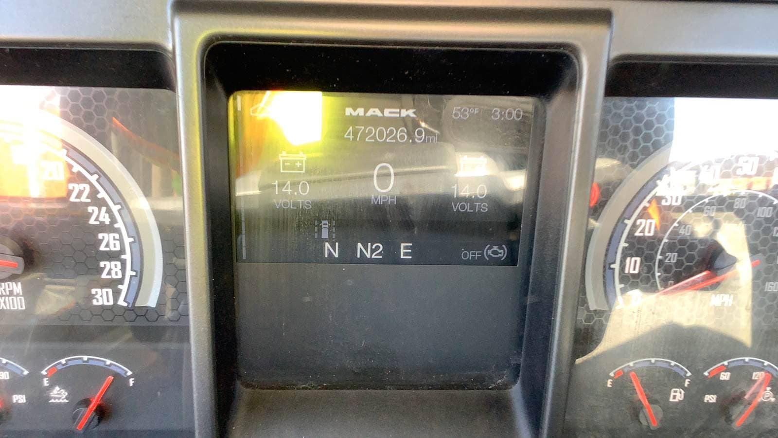 2019 Mack Anthem Day Cab Truck - Mack MP7, Automatic image 14