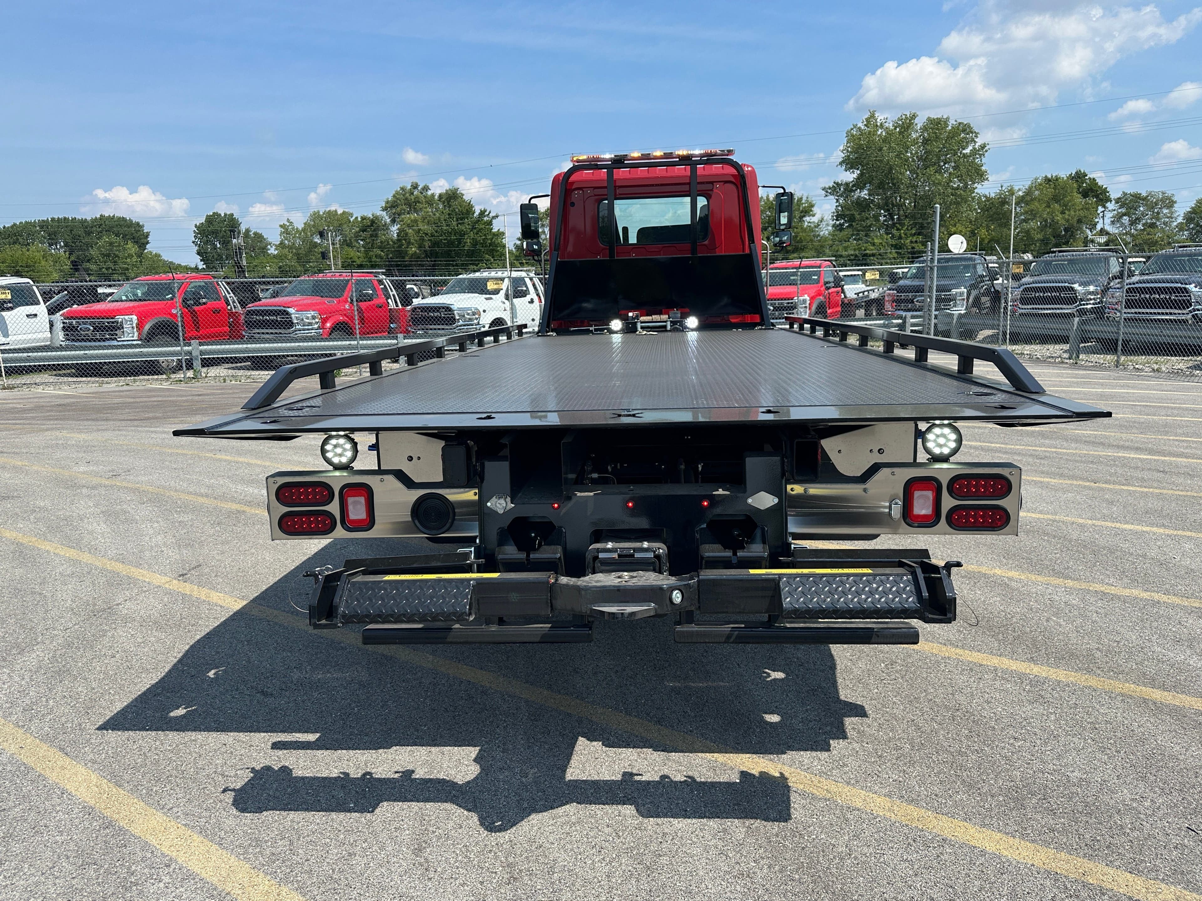 2025 Hino L6 WITH A CENTURY 21.5' STEEL CARRIER  (SK#: 6263C)  image 6