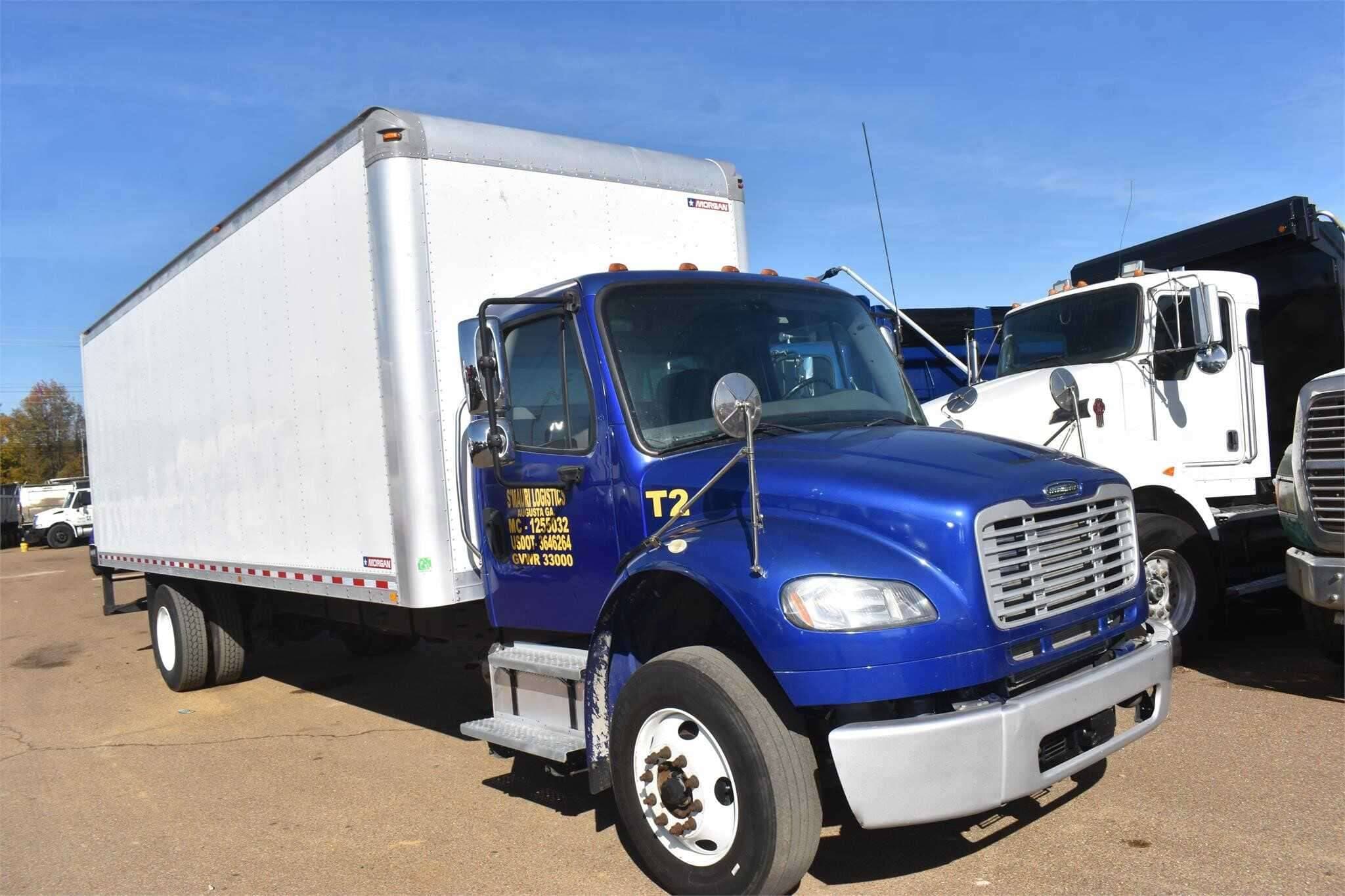 2018 Freightliner M2 image 1