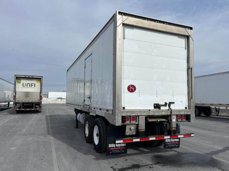 2016 Great Dane 40 ft Reefer Trailer - Sliding Axle, Roll up Door, Thermo King image 4