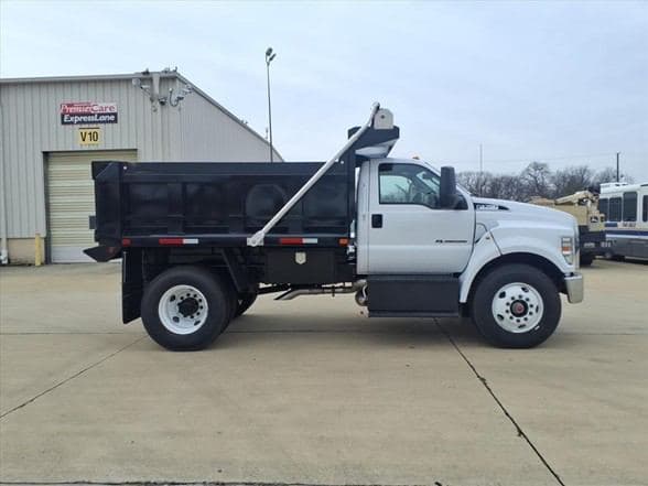 2026 Ford 4143D image 3