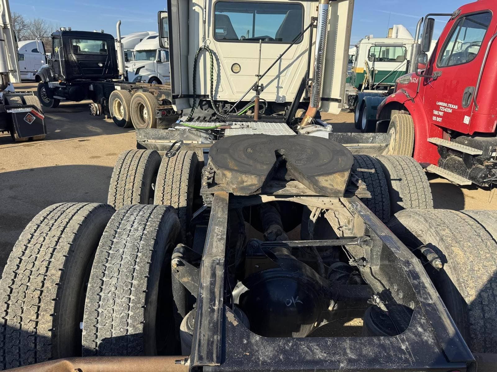 2019 Mack Anthem 64T Day Cab Truck - MP8 455HP, 12 Speed M Drive Amt image 11