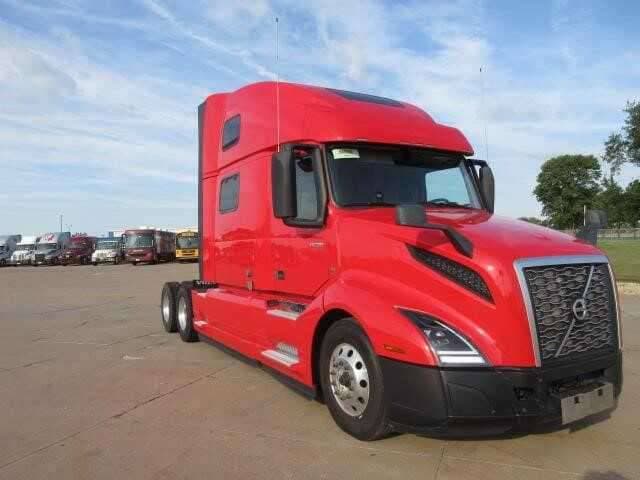 2022 Volvo VNL image 3