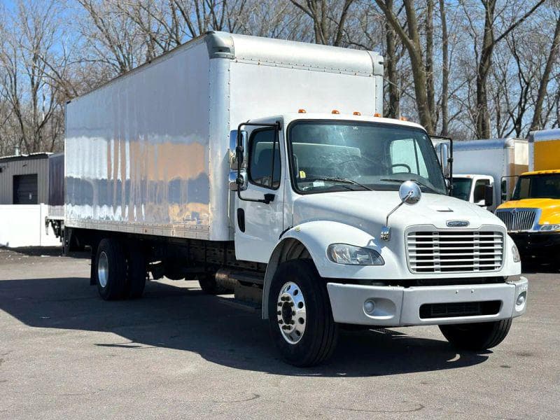 2017 Freightliner Cascadia 125 image 4