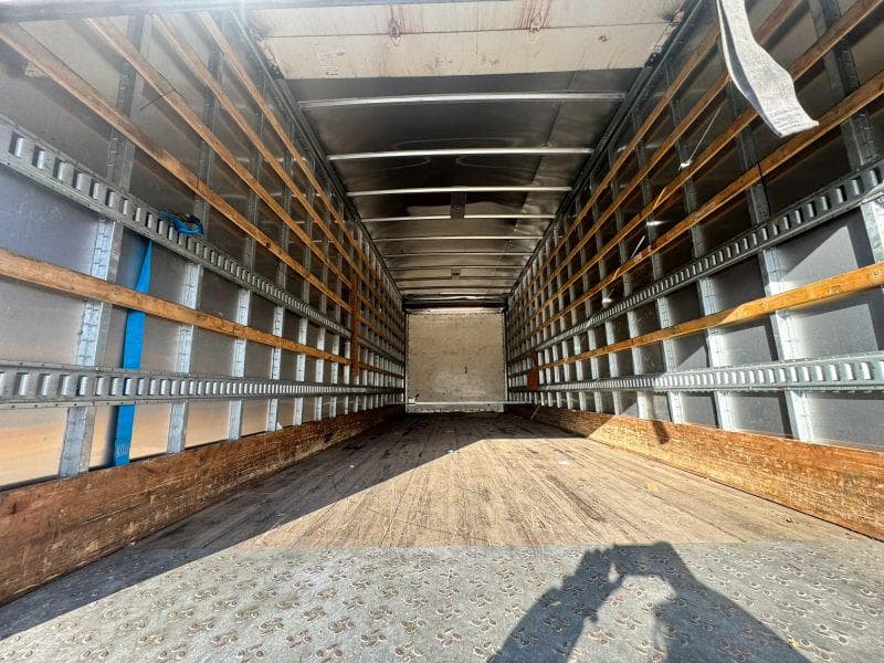 2020 International MV607 image 7