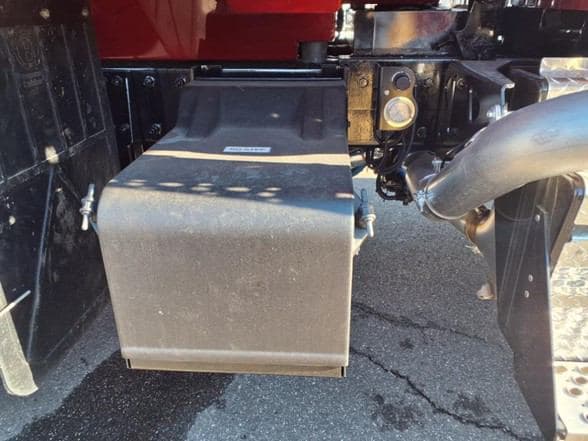 2025 Kenworth T880 image 4